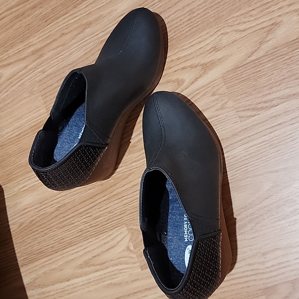 Dr Scholl's Black Harlow Wedge Booties Memory Foam Coolfit  Sz 8